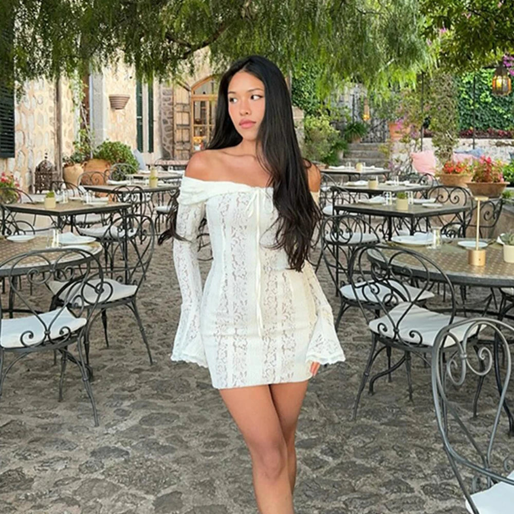 Sunin White Off-the-Shoulder Autumn Bodycon Dress